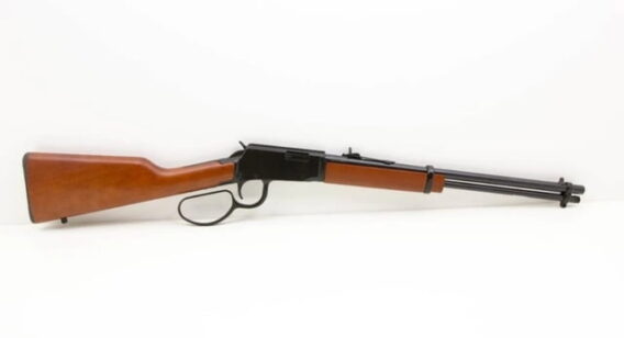 RIFLE 22 RIO BRAVO MADEIR Rifle CBC 22 Rio Bravo - Coronha Madeira - Lever Action 15+1 Cano 18''